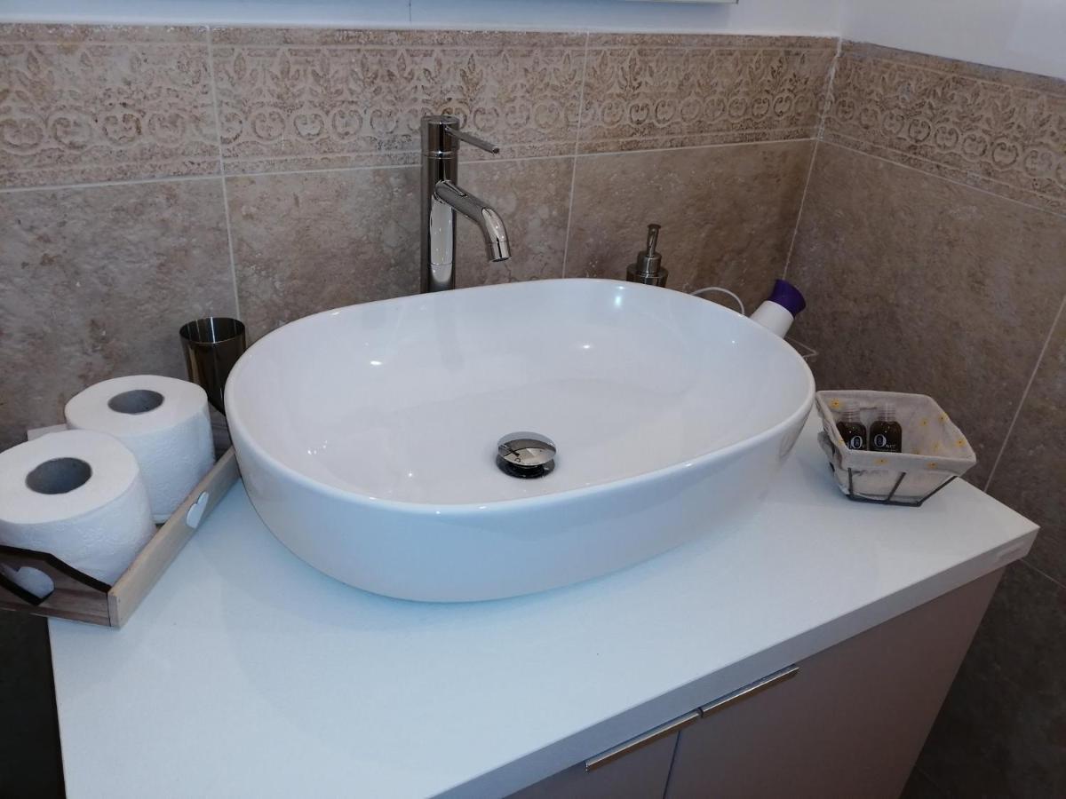 B&B Ninfa Caserta Dış mekan fotoğraf